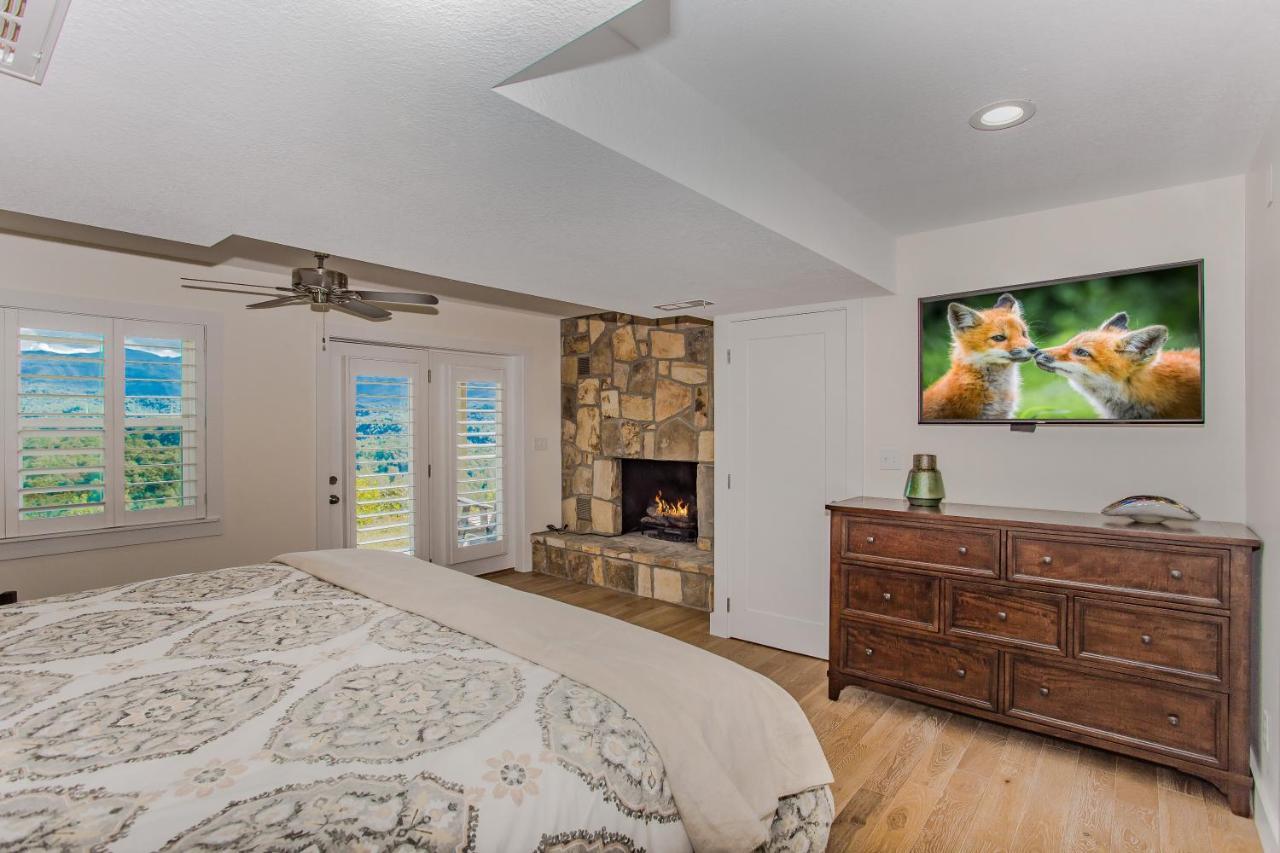 Villa Leconte Mountain Breeze à Gatlinburg Extérieur photo